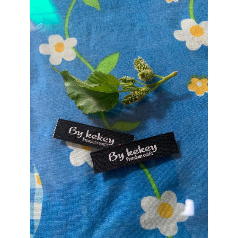 

Label Hijab / Label baju / Label Woven Damask Subtitute