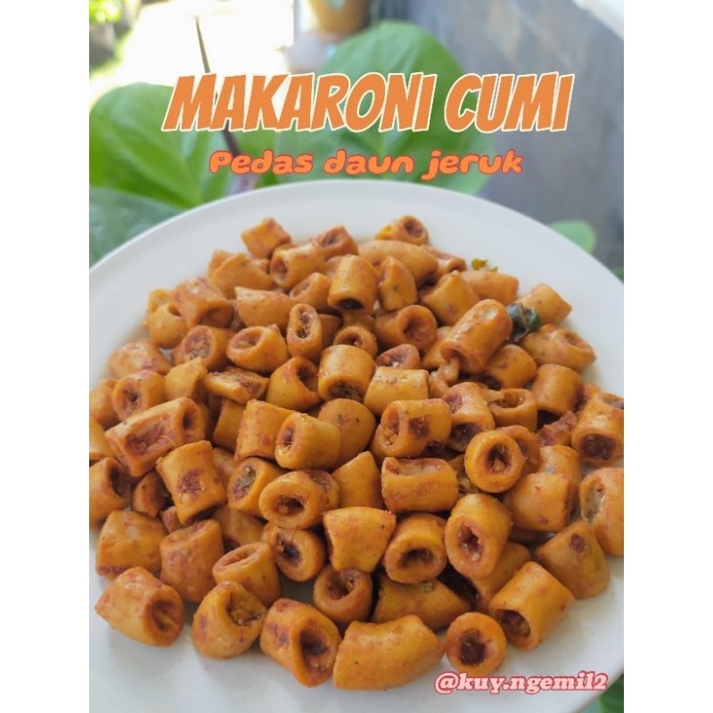 

Makaroni Cumi pedas daun jeruk