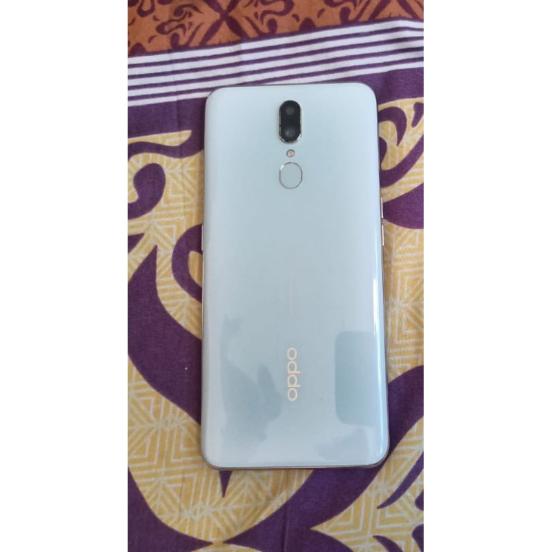 oppo f11 matot
