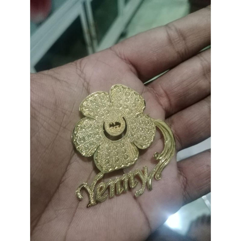 Bros ukir Bunga Rafflesia arnoldii