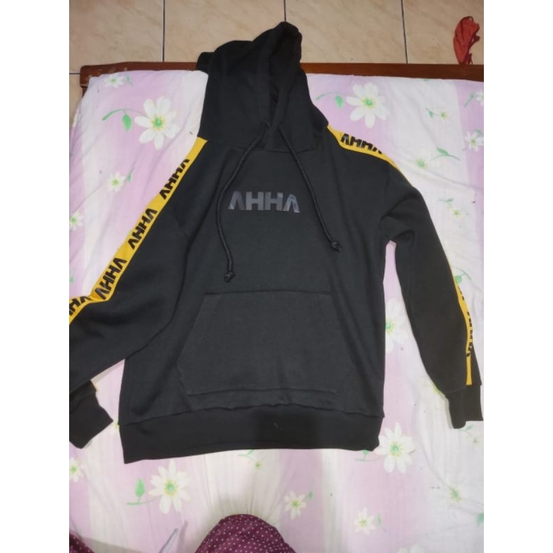 Harga hoodie hotsell ahha original