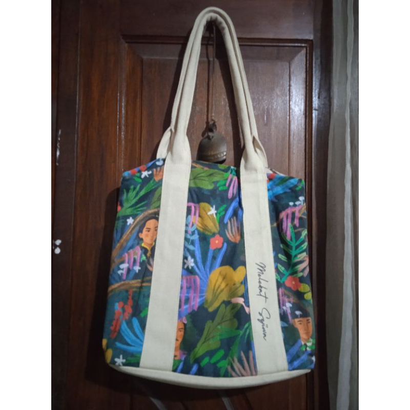tote bag melekat sejiwa preloved