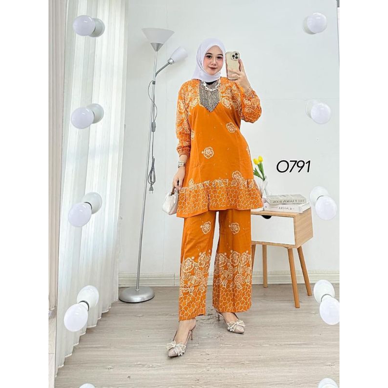 ONE SET TUNIK MOTIF BATIK