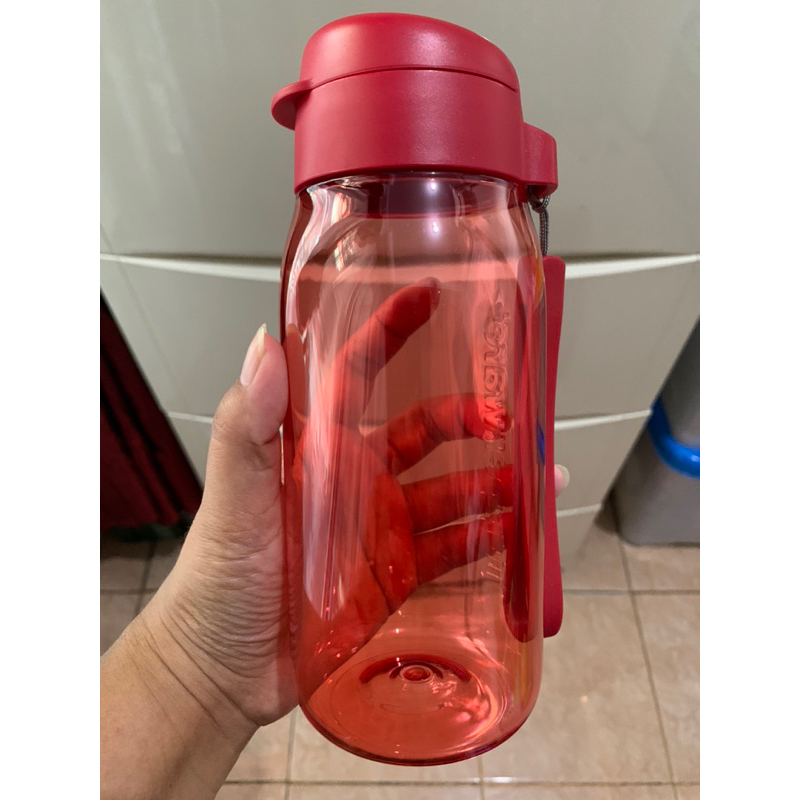 1 Pcs botol H2go 550 ml tupperware-merah, botol minum kristal(bahan polycarbonat)