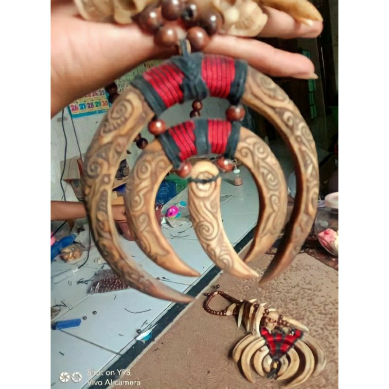 KALUNG DAYAK UKIR ETNIK