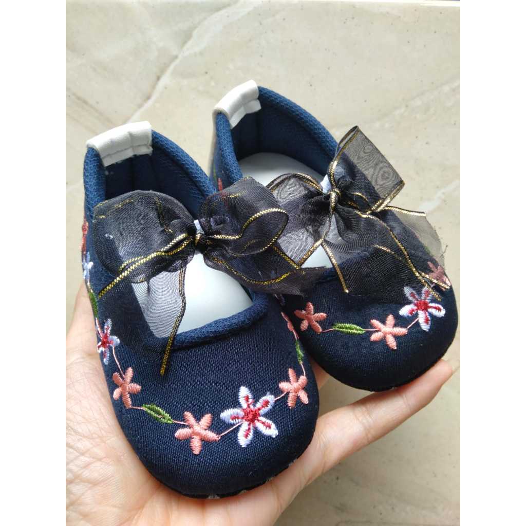 sepatu bayi prewalker pita polos bordir bunga