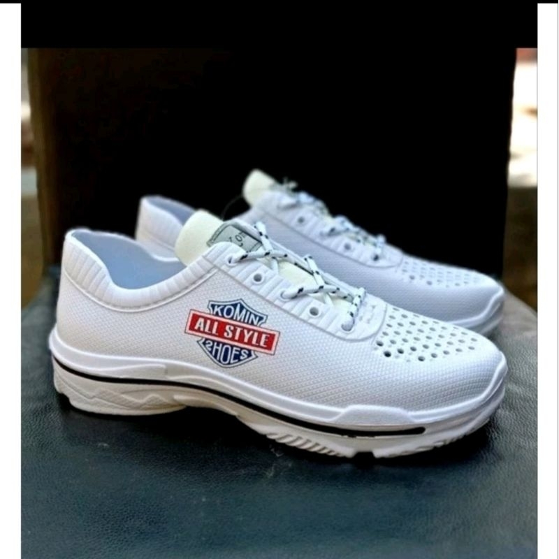 SEPATU KARET RINGAN ANTI AIR KOMIN ALL STYLE PUTIH