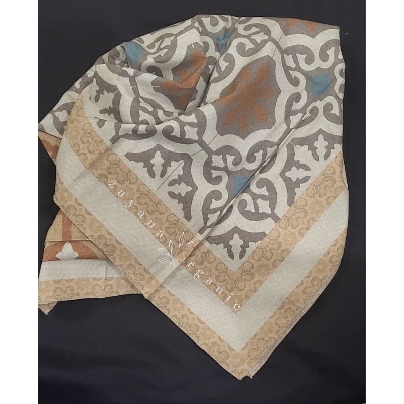 zayana organic scarf preloved