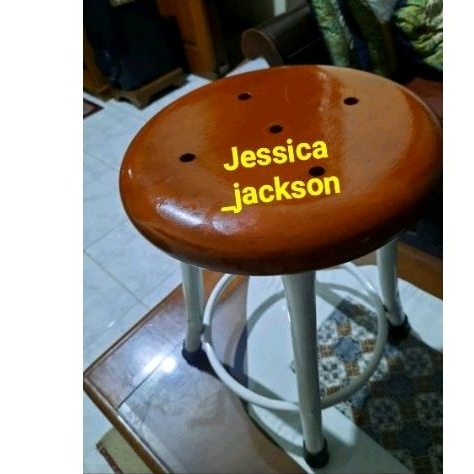 Kursi kayu kaki besi 40 cm / kursi kayu pendek 40 cm