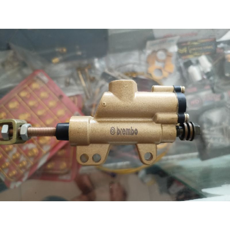 Master rem belakang brembo