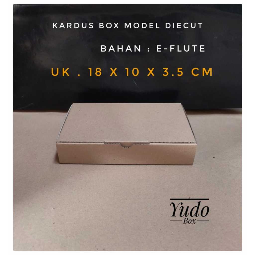 

kardus karton uk. 18x10x3,5 cm model diecut pizza