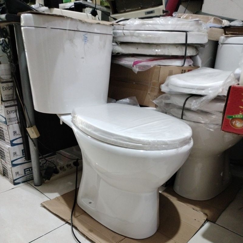 kloset duduk volk 1201 jarak as 50cm