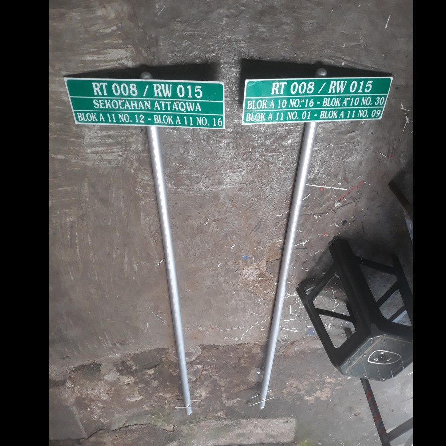 Plang Nama Jalan 60 x 45cm + Tiang pipa / kotak T.200cm