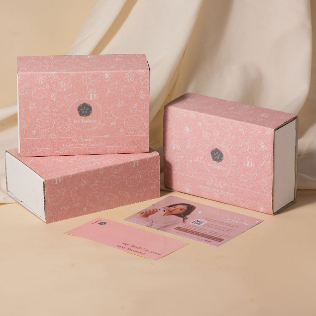 

IVI LASHES Box Hampers/Gift Box