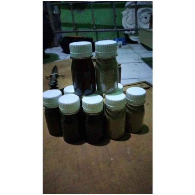 sadek jangkrik aduan .jamu jangkrik . penambah stamina jangkrik.pakan jangkrik. vitamin jangkrik