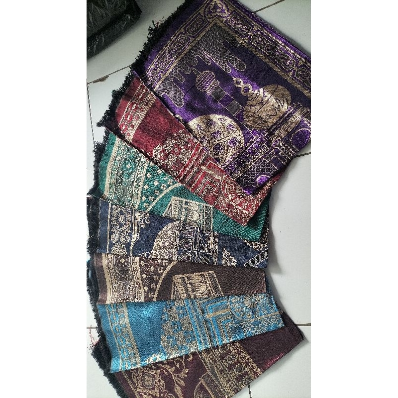 sajadah buat oleh oleh haji dan umroh