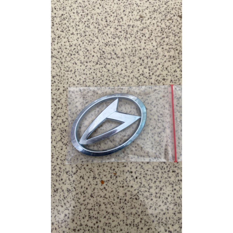 emblem mobil emblem logo D Daihatsu