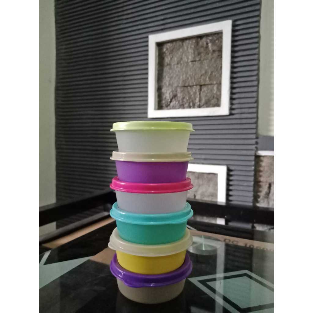 Small Round Tupperware
