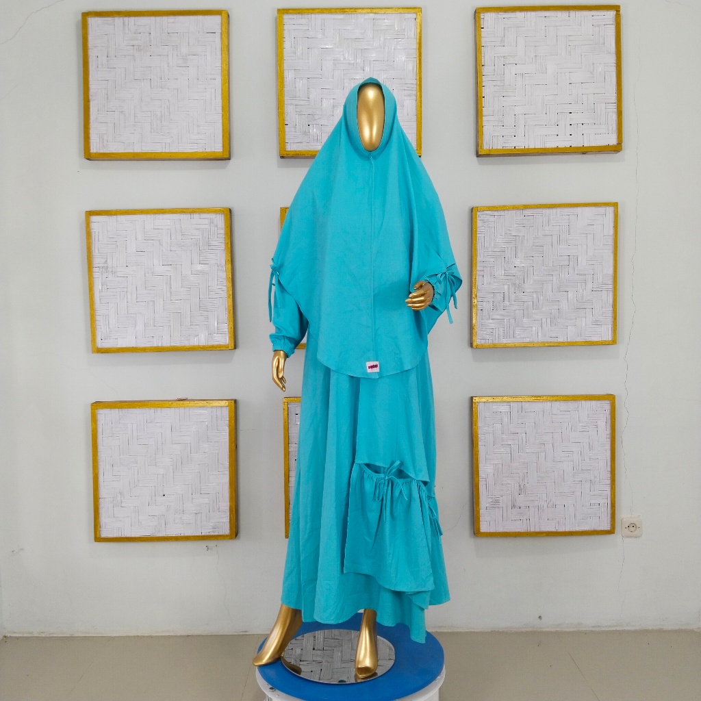 Gamis Wanita Plus Kerudung Biru Langit