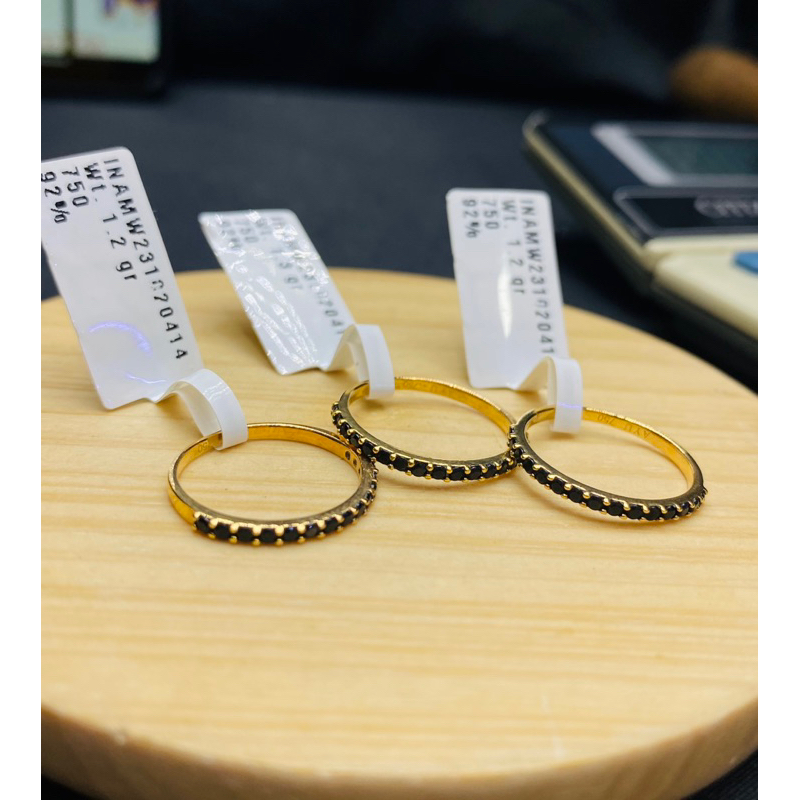 CINCIN LISTRING MATA HITAM AD 750%