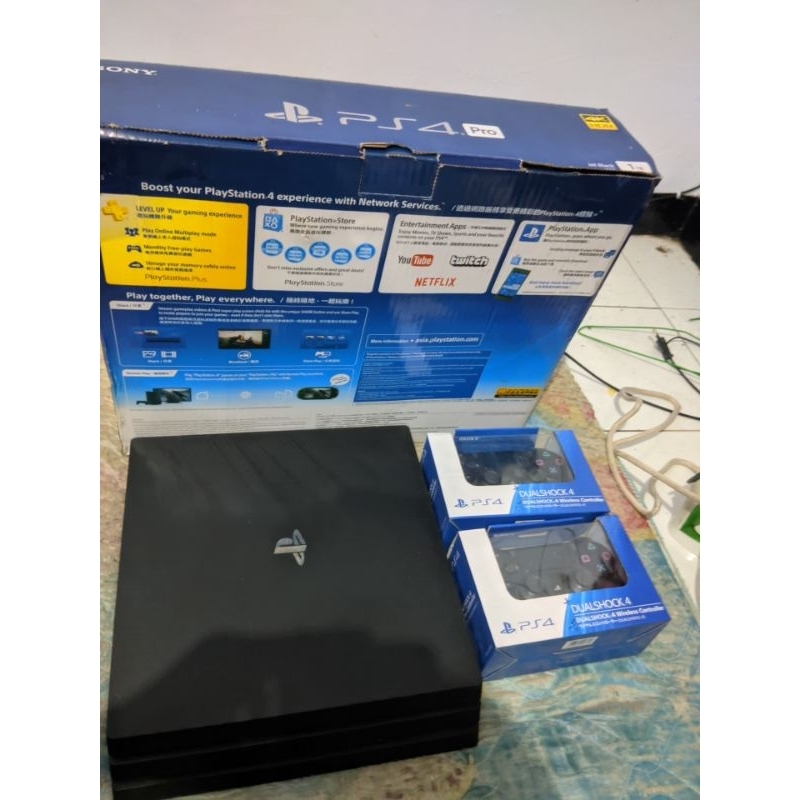 Playstation 4 Pro 1TB