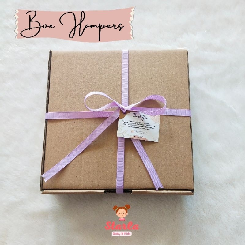 

Starlababykids - Box Kado Hampers Bayi Kardus Polos Motif Free Kartu Ucapan