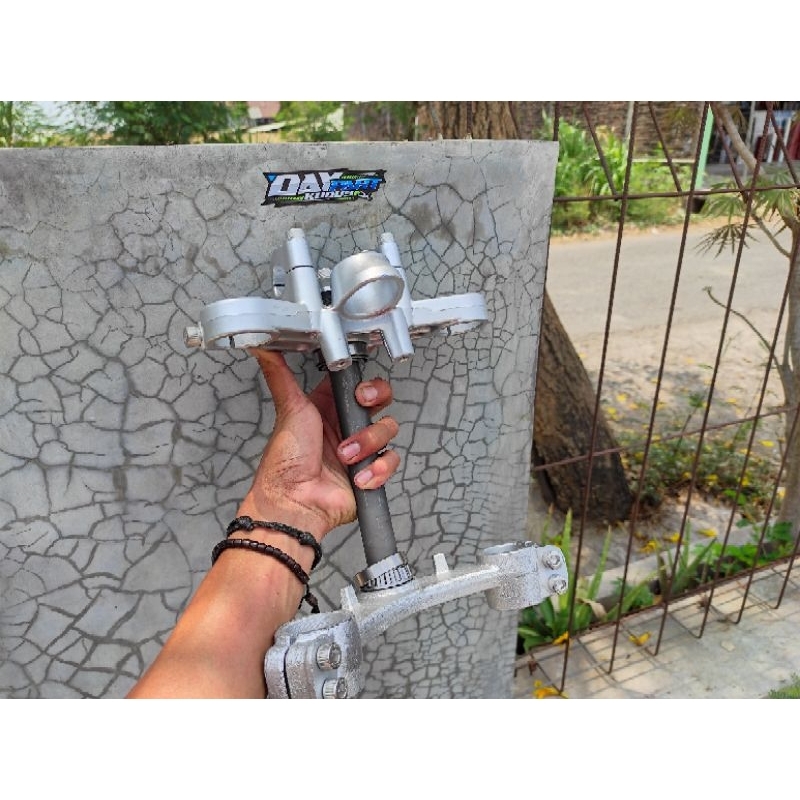 SEGITIGA T ATAS BAWAH NINJA R IMPORT GORILLA PNP RANGKA CB GL MP TIGER K2 K3 K5 GL 100 GL MAX GL PRO