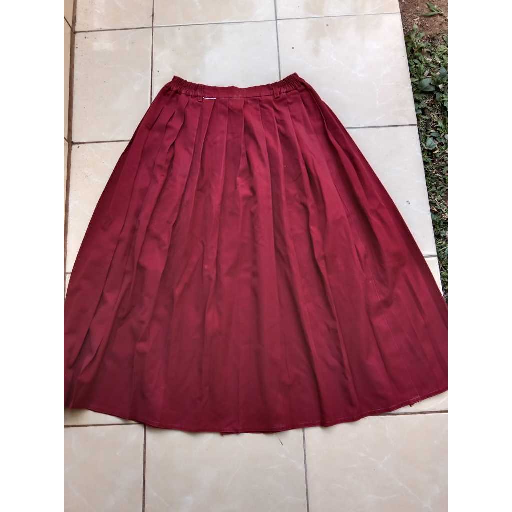 ROK REMPEL ANAK SEKOLAH SD / ROK MERAH PANJANG SD / ROK SEKOLAH ANAK KELAS 1-4 SD PRELOVED