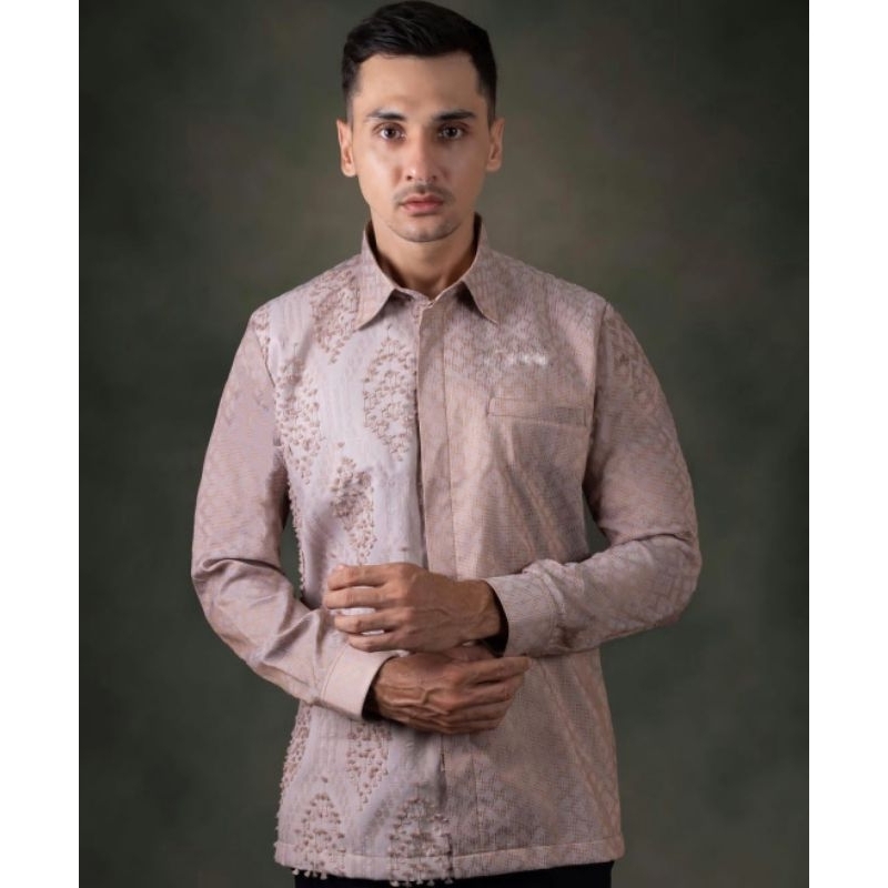 kemeja pria lengan panjang premium tenun bulu mix songket warna nude