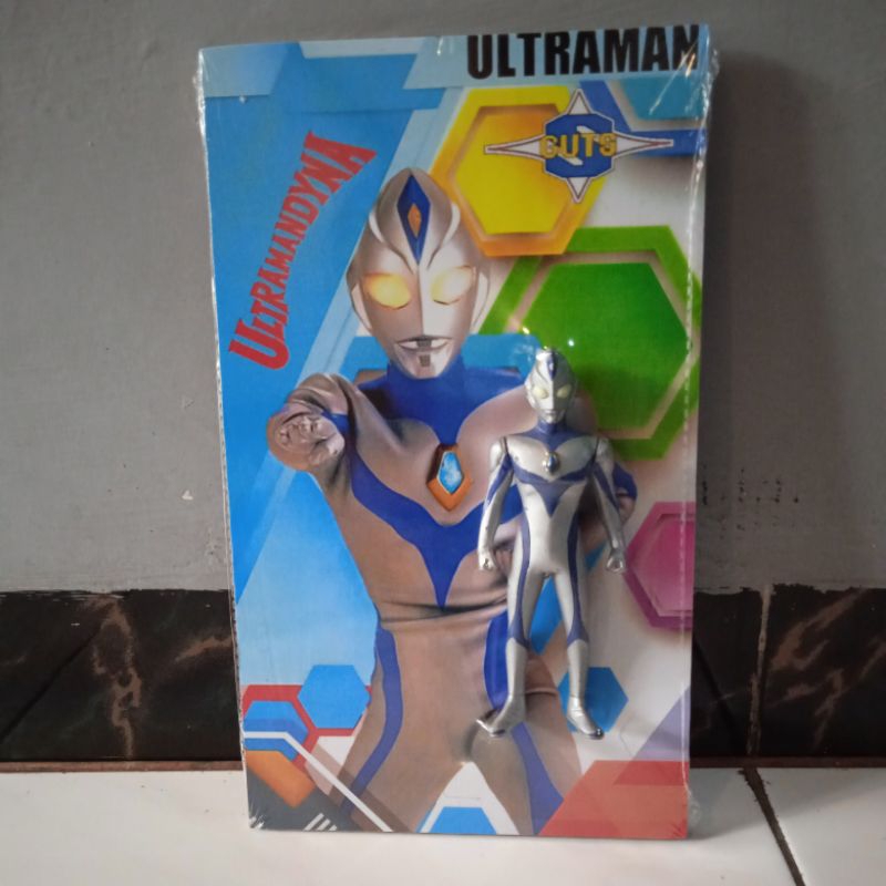 Hdm Ultraman Dyna Mirackle Special Set Bandai