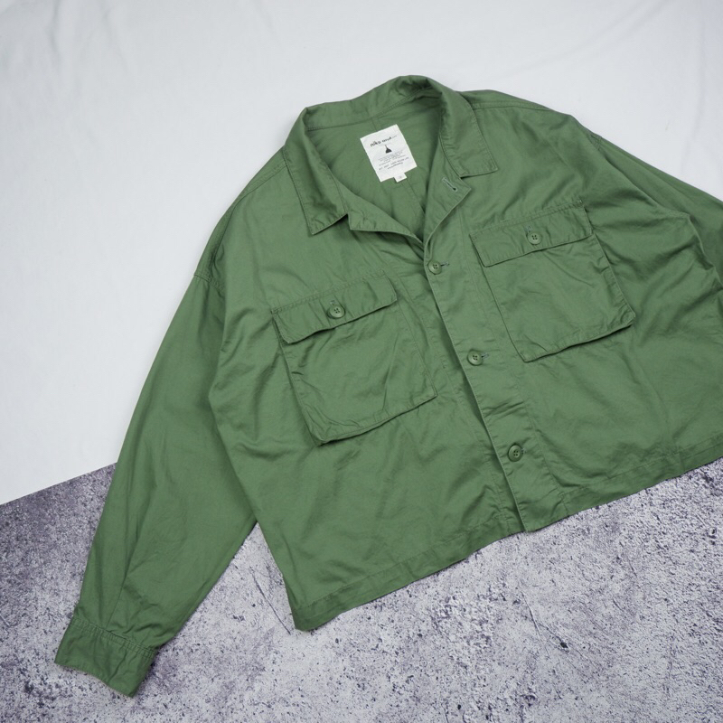 Niko and Military Shirt