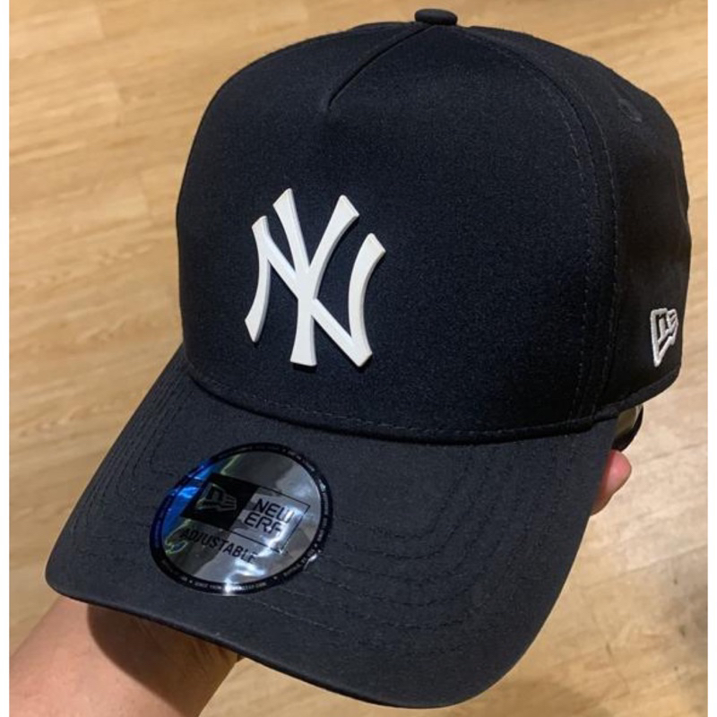 Topi New Era Cap Metal New York Yankees Black (New Without Tag)