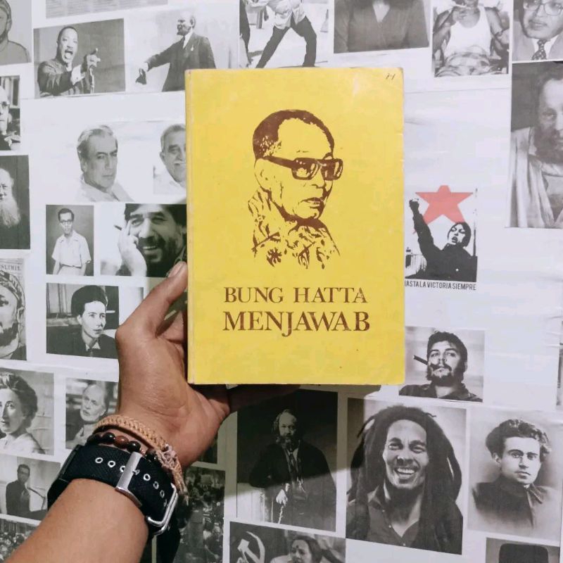 Mohammad Hatta | Memoir | Pribadinya dalam Kenangan | Untuk Negeriku | Menjawab | Rasionalisasi | De