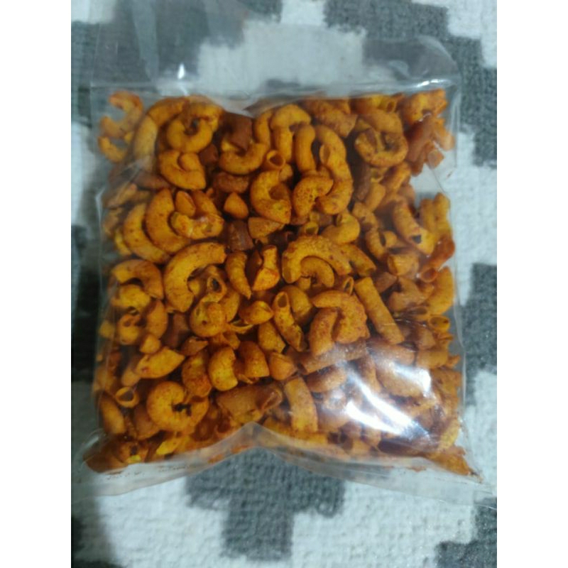 

MAKARONI PEDAS 250 GRAM/MAKANAN RINGAN/CEMILAN KILOAN