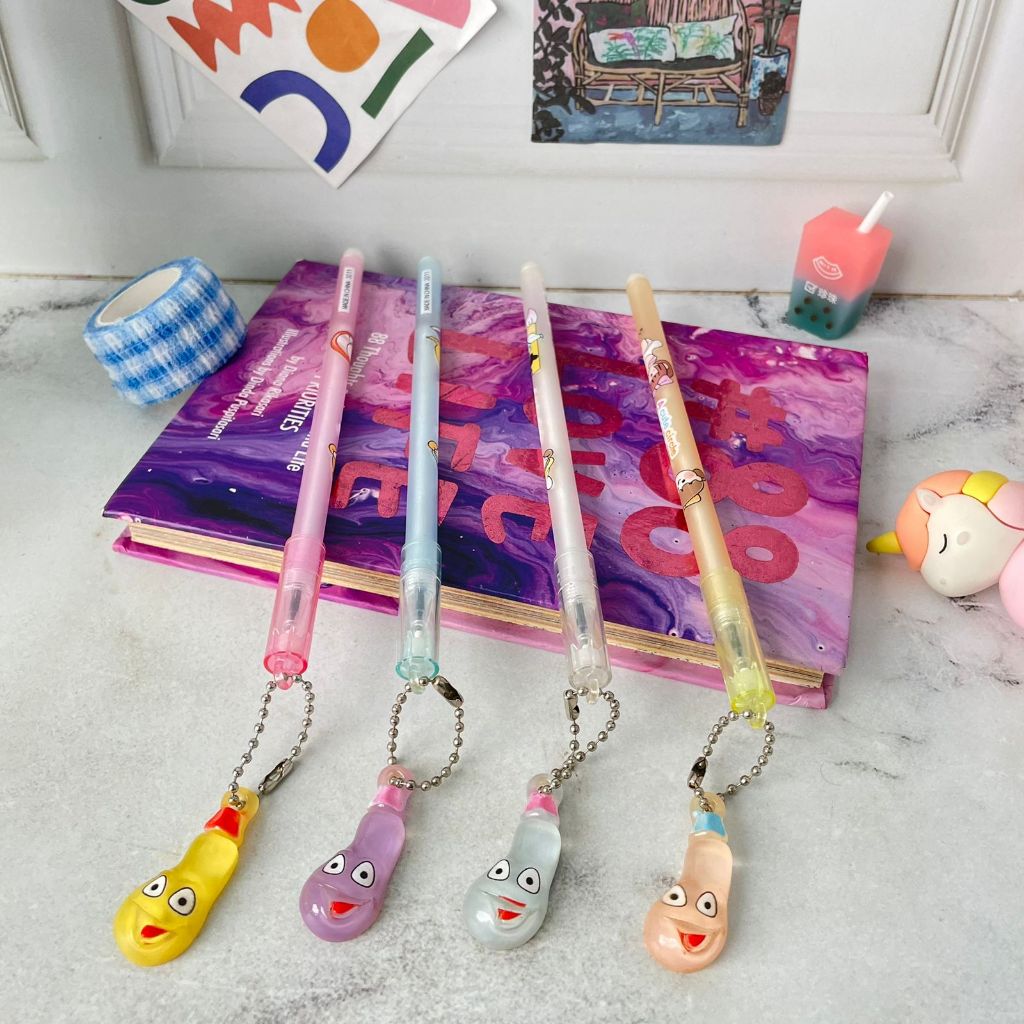 

Pulpen Gantungan Terong Super unik banget tinta biru Ready 4 Warna lucu / Bolpen Gantungan Terong Bening Cantik Favorit Best Seller Stationary Fancy Anak Kekinian Kualitas Terbaik bisa Grosir dan COD