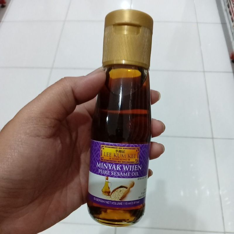 

Mahbubah - Lee Kum Kee 115 ml Minyak Wijen Botol