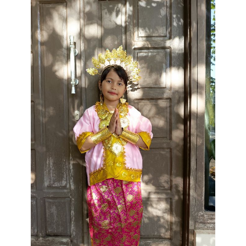 Baju bodo anak set sarung dan aksesoris