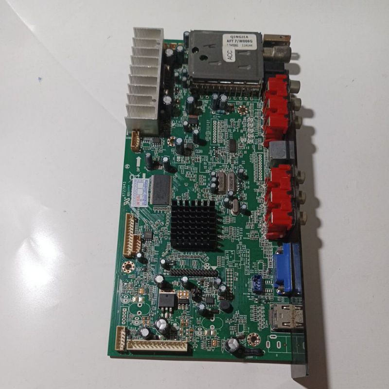 b tv polytron plm32b21 - mainboard tv polytron plm32b21 - mesin tv polytron plm32b21