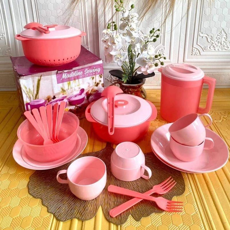 PRASMANAN MURAH MADELINE SERVING HADIAH PERNIKAHAN