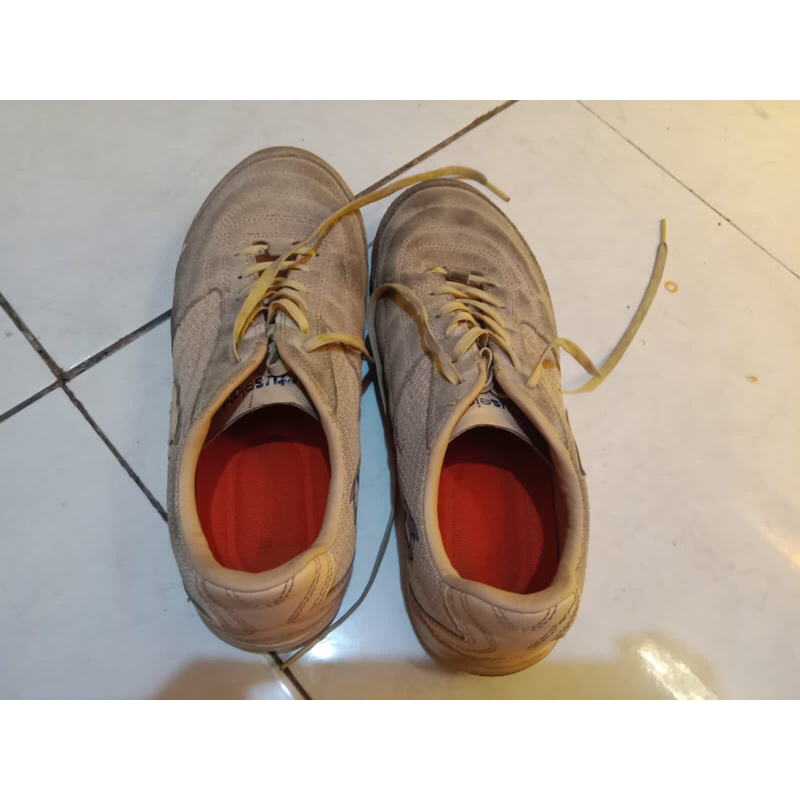 sepatu ortus jogosala