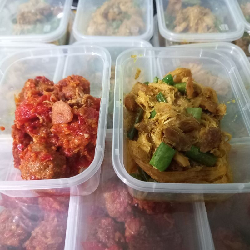 

Paket Nasi Box <Besek>