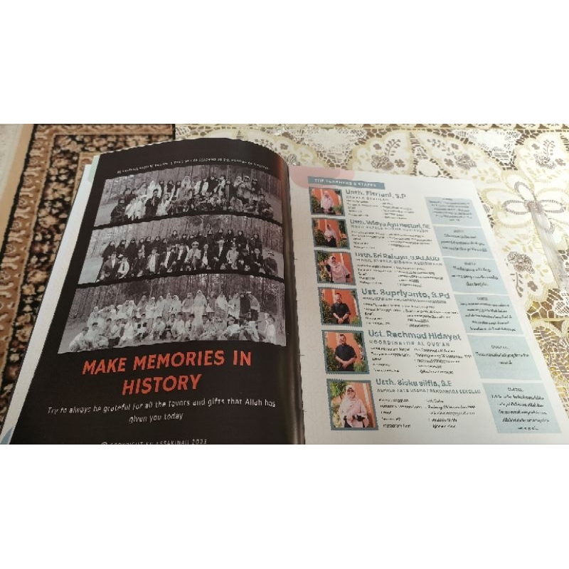 Cetak Buku Tahunan Sekolah