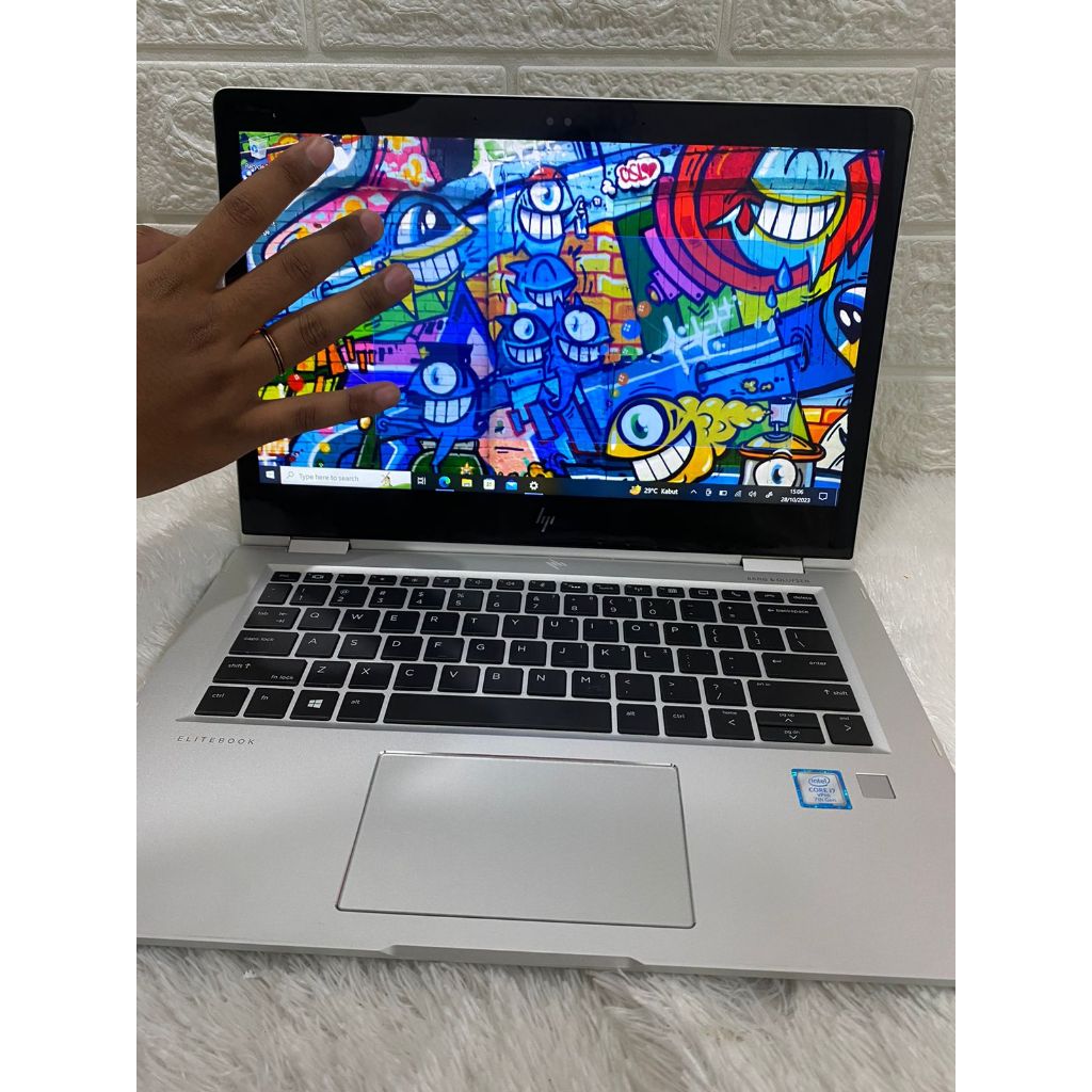 HP ELITEBOOK X360 1030 G2 16GB 256GB INTEL CORE I7 GEN 7