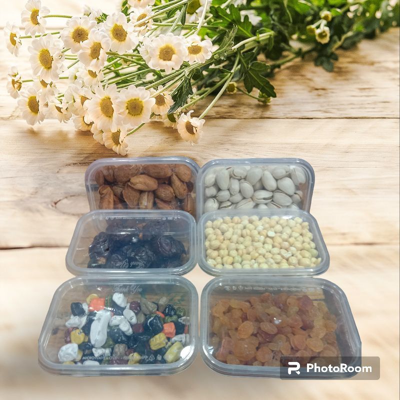 

1Paket Makanan/Camilan Khas Saudi Arabia