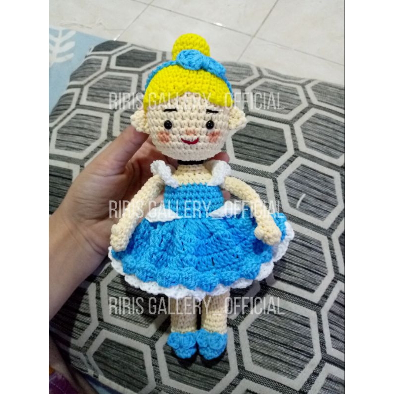 AMIGURUMI CINDERELLA / BONEKA CINDERELLA
