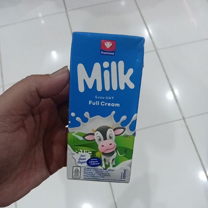 

Mahbubah - Diamond 200 ml Susu UHT Full Cream