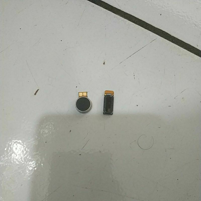 GETAR+SPEAKER KECIL BEKAS SAMSUNG J7 PRO