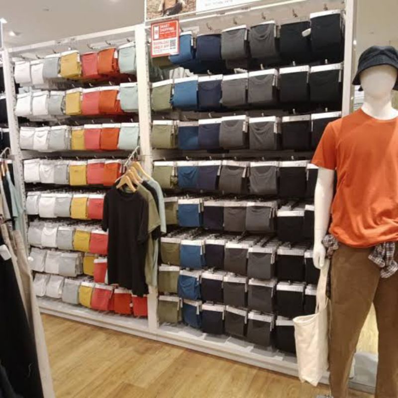 Kaos Polos Uniqlo Original 100%