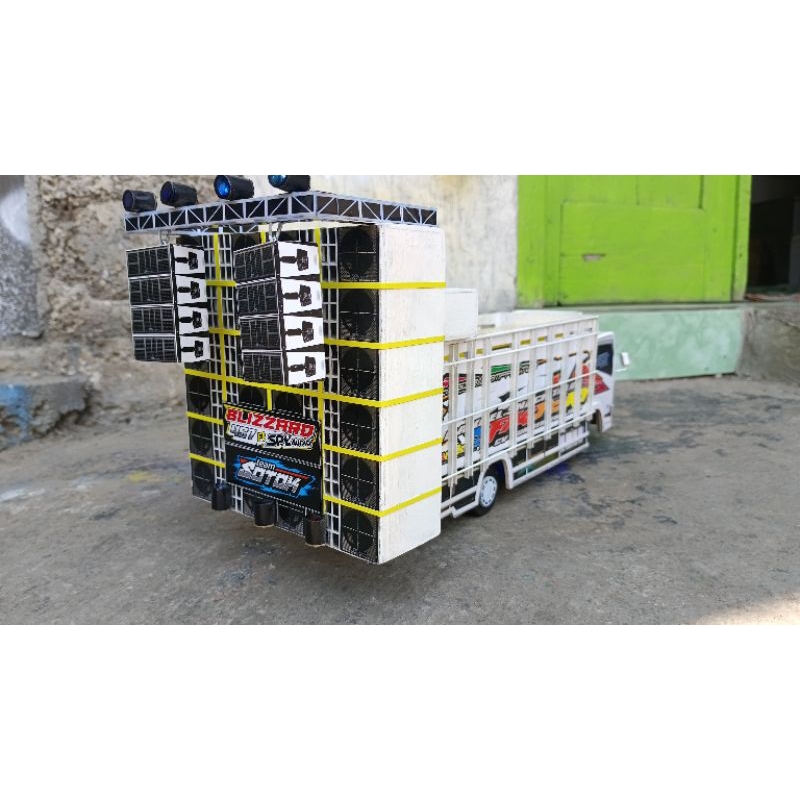 Miniatur truk sound  Blizzard audio team sotok