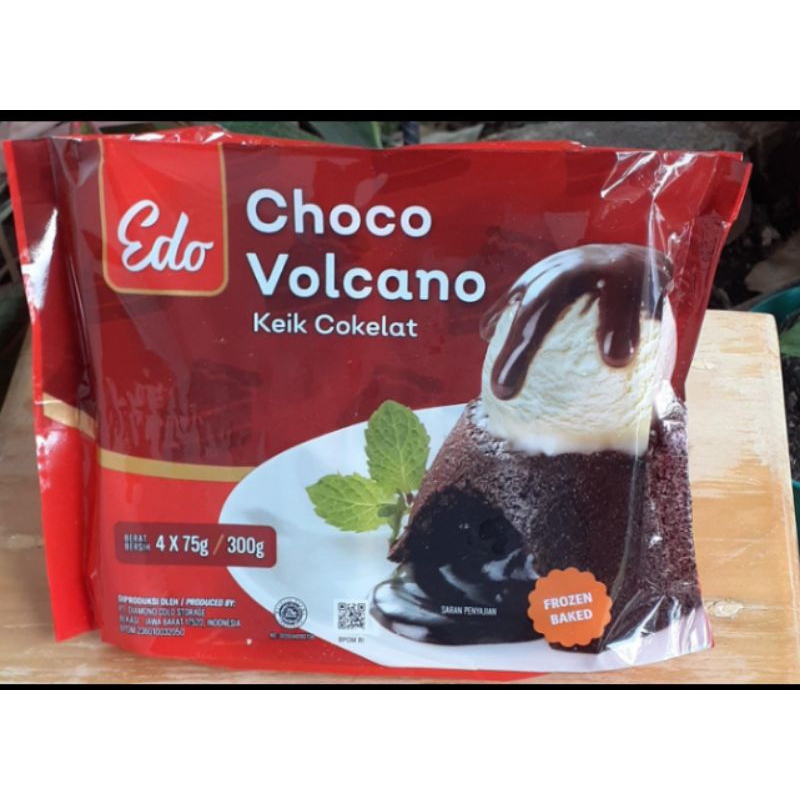 

Choco Volcano 300gr isi 4 pcs